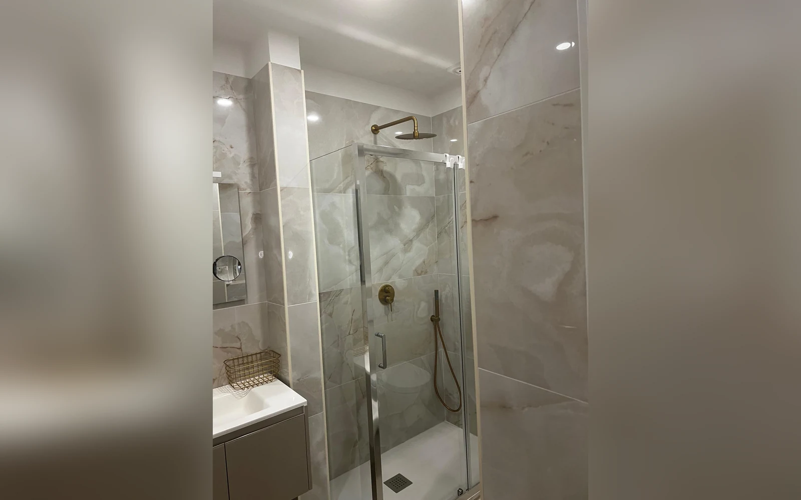 flowers apartments, struttura a Roma (Lazio) (foto 102)