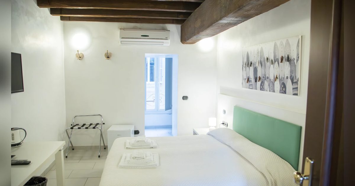 Camera Margherita — flowers apartments, Roma