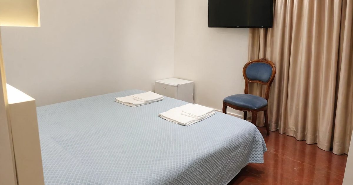 Specchi 4 — flowers apartments, Roma